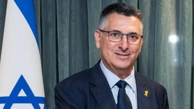 İsrail Dışişleri Bakanı Gideon Saar, Almanya Dışişleri Bakanı Johann Wadephul